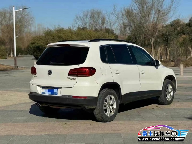 17年大众途观轿车抵押车出售