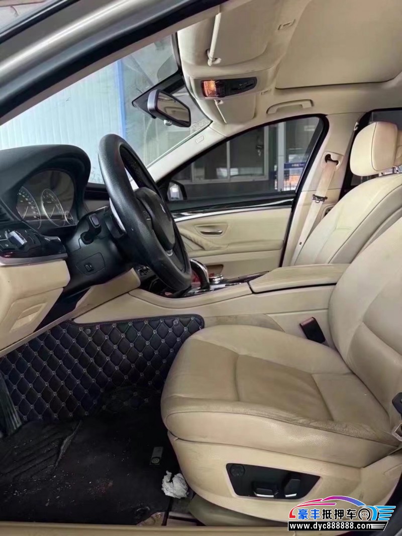 13年宝马5系轿车抵押车出售