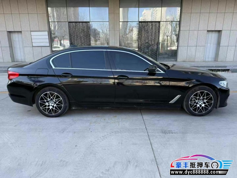17年宝马5系轿车抵押车出售