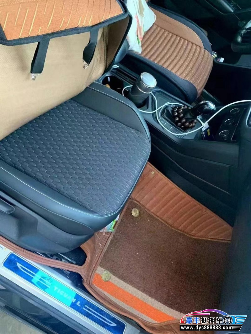 20年大众途观轿车抵押车出售