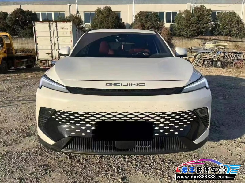 23年北汽制造魔方轿车抵押车出售