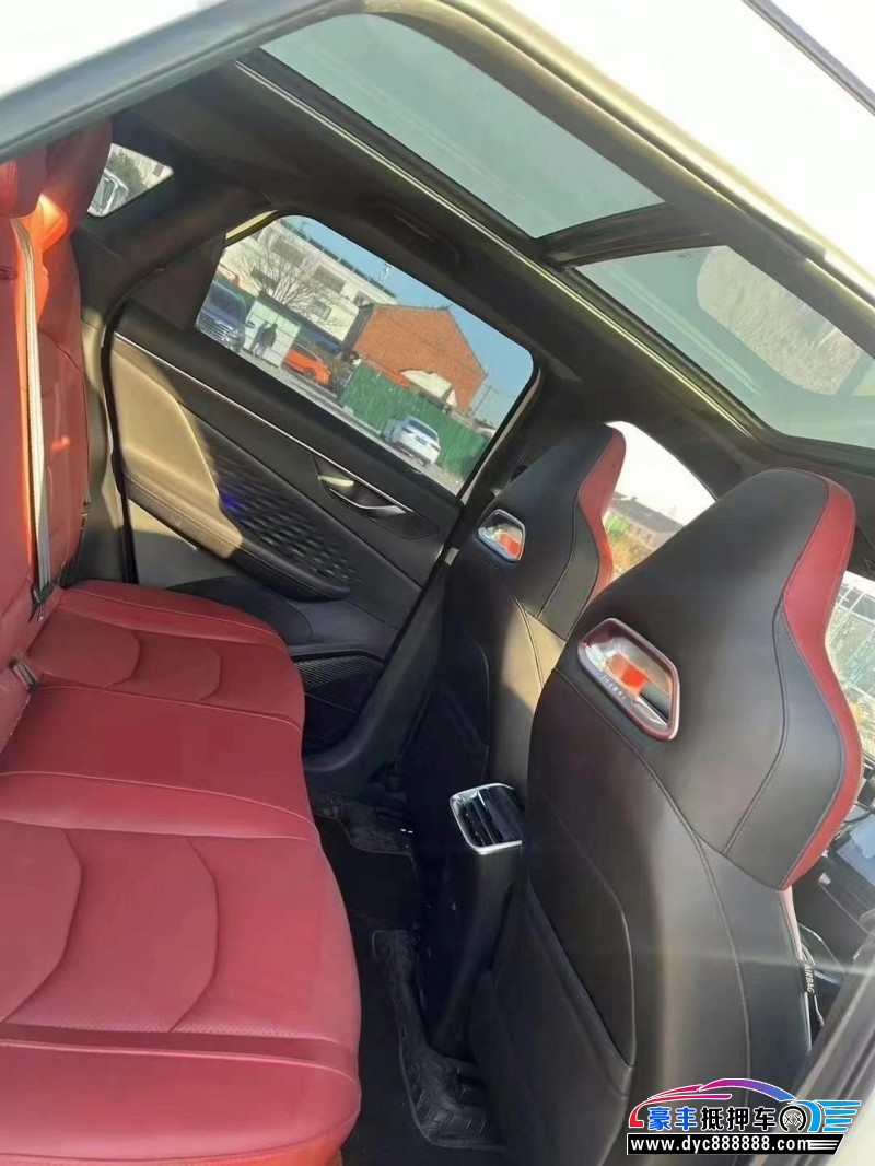 23年北汽制造魔方轿车抵押车出售