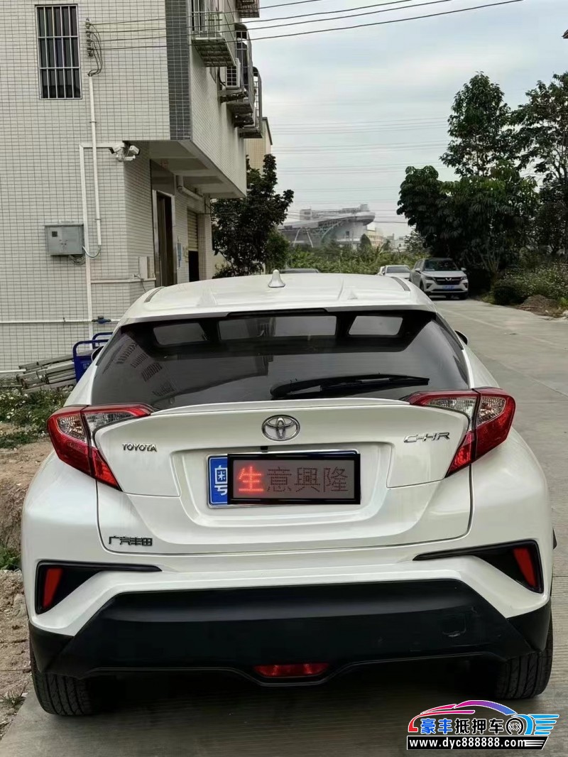 21年丰田C-HR轿车抵押车出售