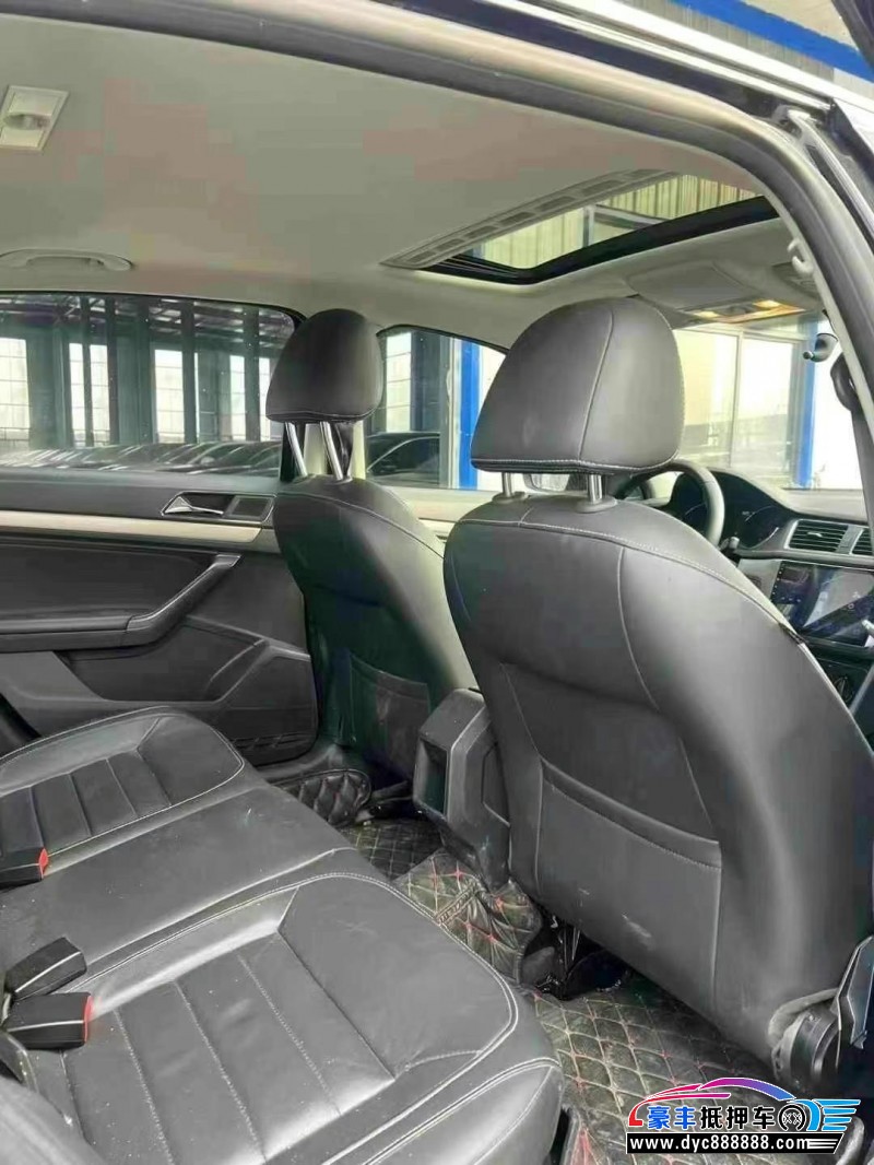 17年大众朗逸轿车抵押车出售