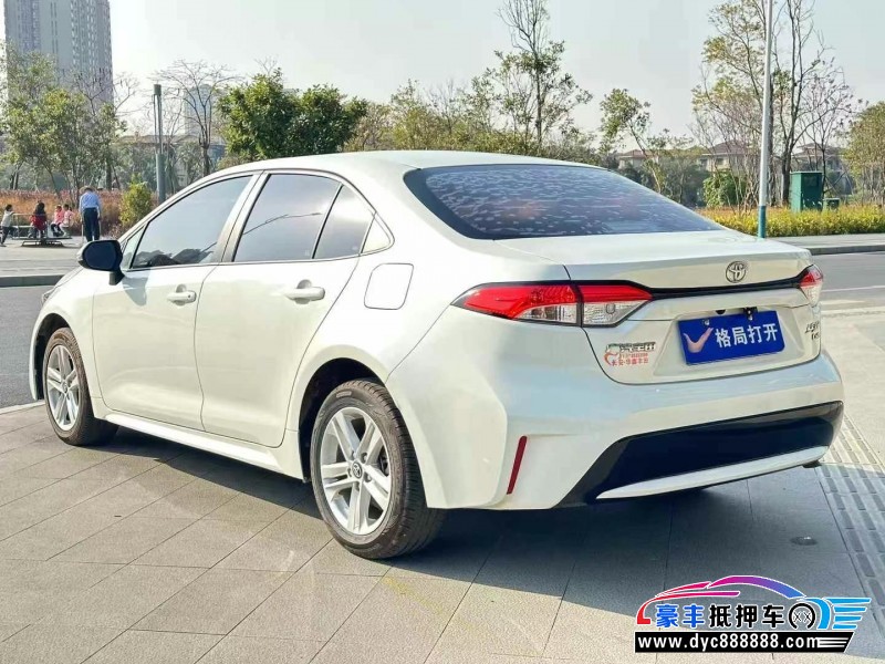 20年丰田雷凌轿车抵押车出售