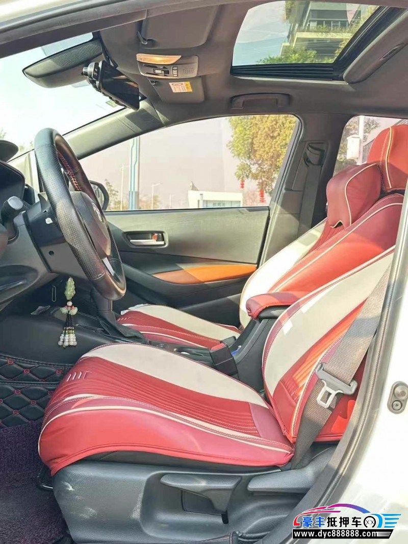 20年丰田雷凌轿车抵押车出售