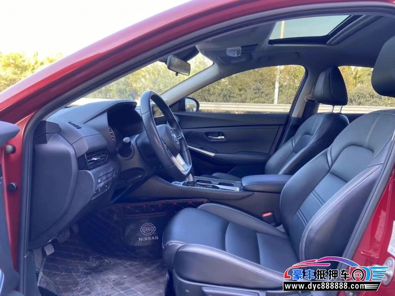 20年日产轩逸轿车抵押车出售