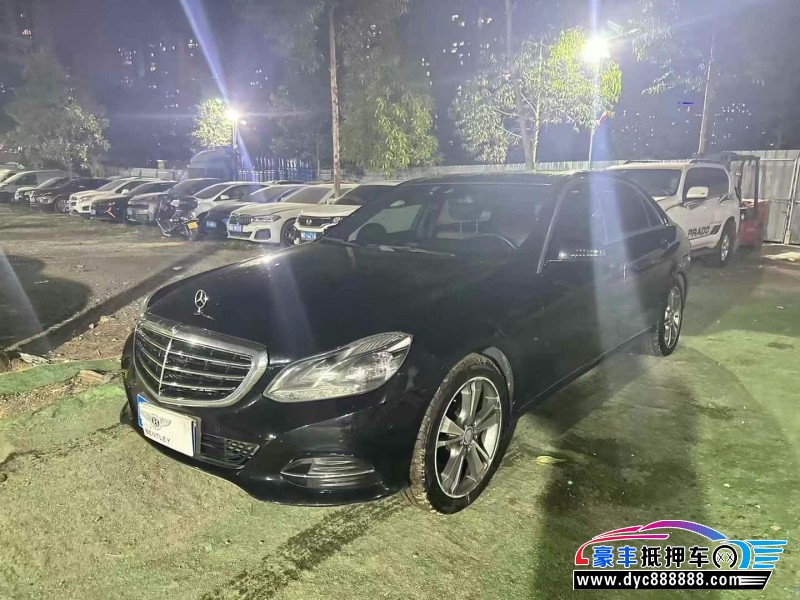 15年奔驰E轿车抵押车出售