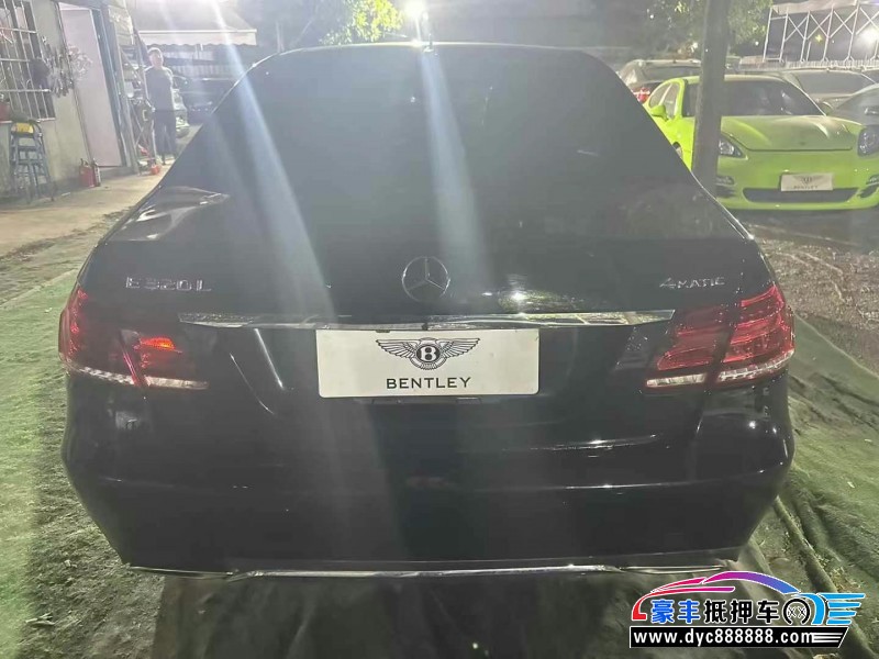 15年奔驰E轿车抵押车出售