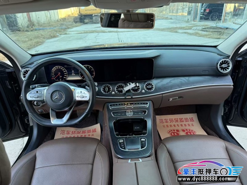 19年奔驰E轿车抵押车出售