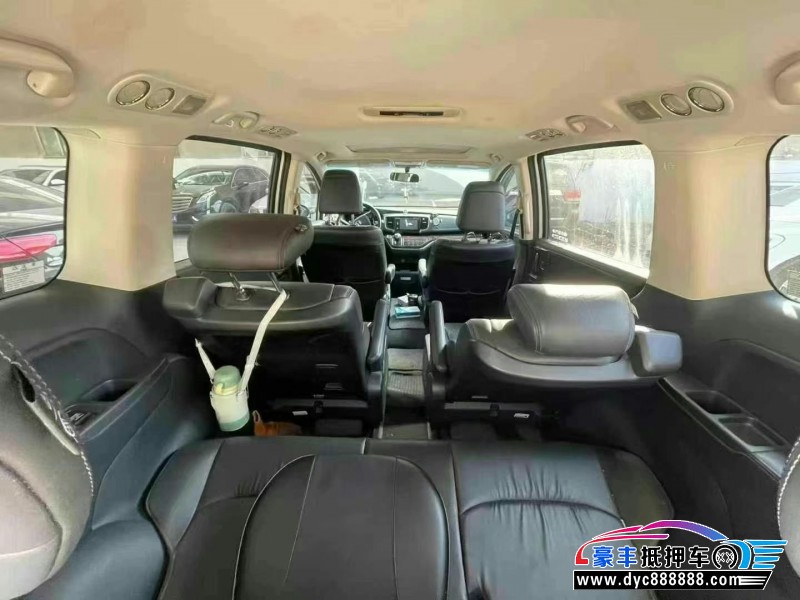 16年本田奥德赛轿车抵押车出售