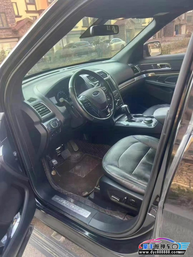 19年福特探险者SUV抵押车出售