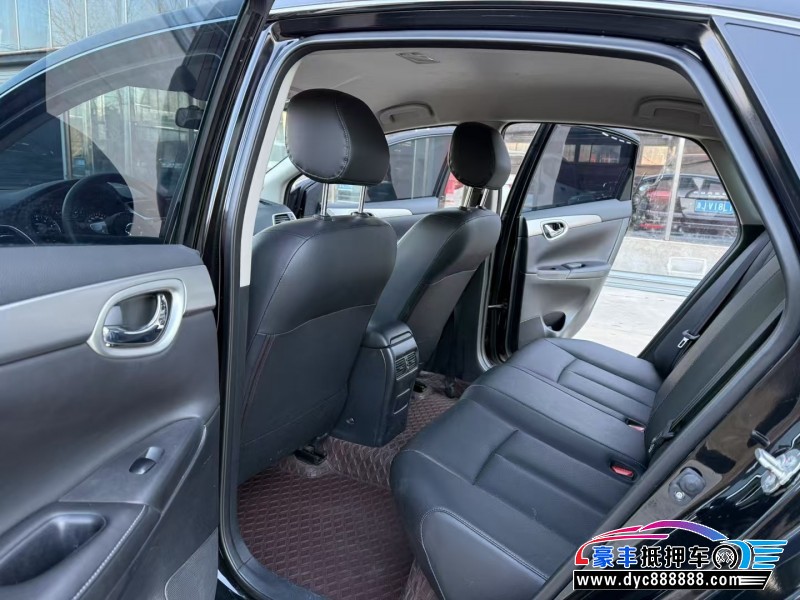 20年日产轩逸轿车抵押车出售