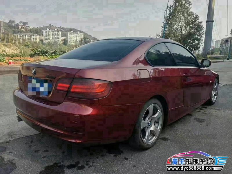 12年宝马3系轿车抵押车出售