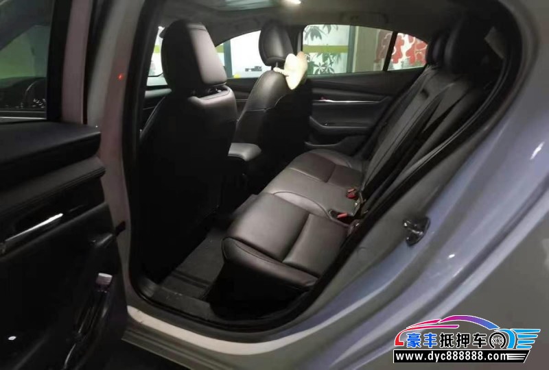 22年马自达昂克赛拉轿车抵押车出售