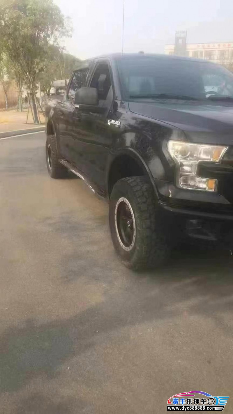 17年福特猛禽轿车抵押车出售