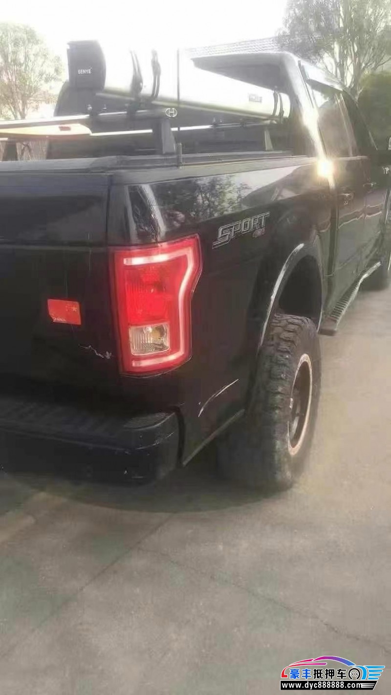 17年福特猛禽轿车抵押车出售