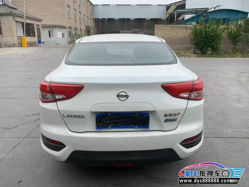 18年日产蓝鸟轿车抵押车出售