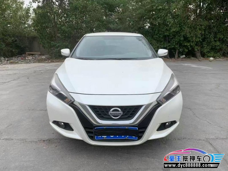 18年日产蓝鸟轿车抵押车出售