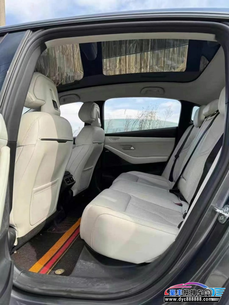 23年长安深蓝SL03轿车抵押车出售