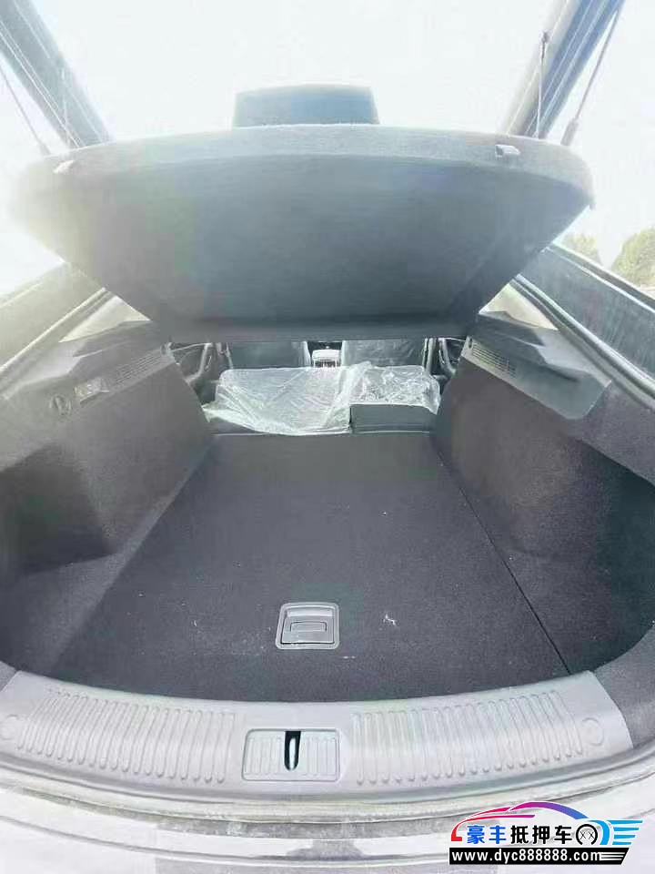 24年奔腾B70轿车抵押车出售