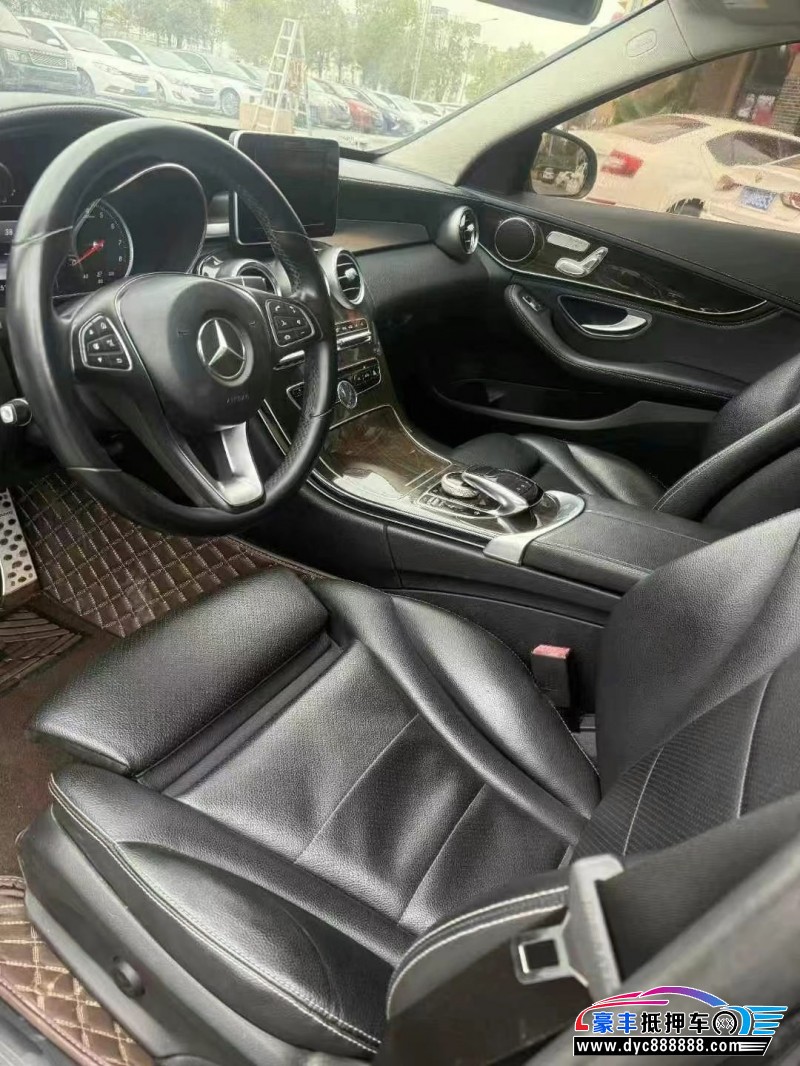 15年奔驰C轿车抵押车出售