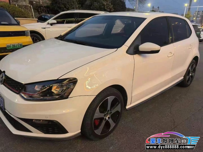 16年大众polo轿车抵押车出售