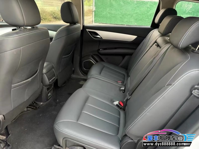 21年比亚迪宋轿车抵押车出售