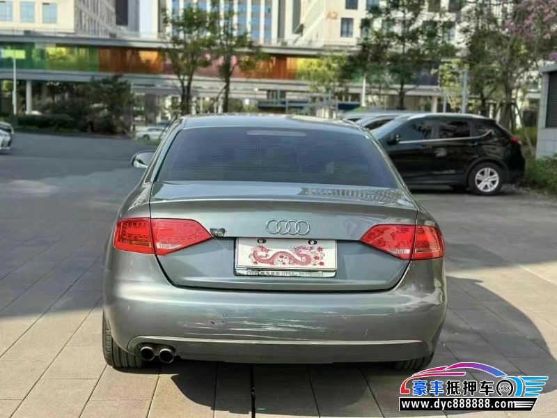 12年奥迪A4L轿车抵押车出售