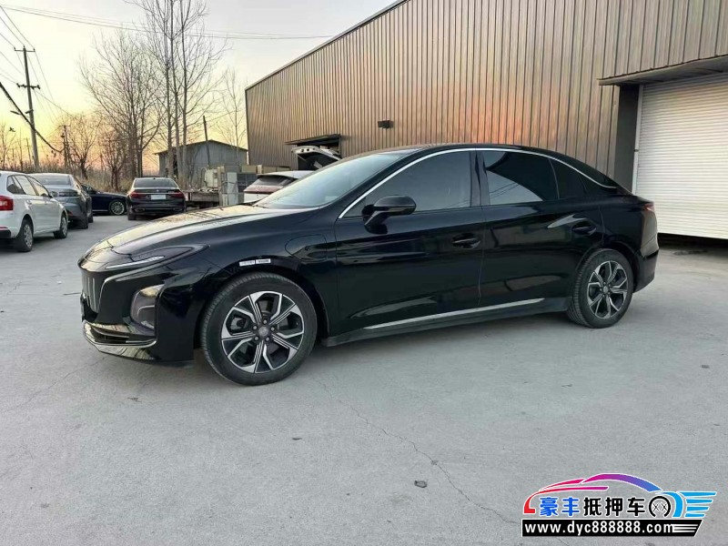 24年红旗EQM5轿车抵押车出售