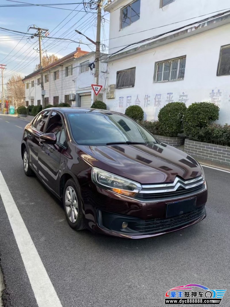 17年雪铁龙世嘉轿车抵押车出售