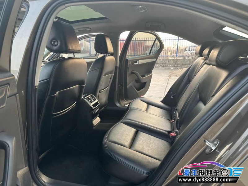 16年斯柯达速派轿车抵押车出售