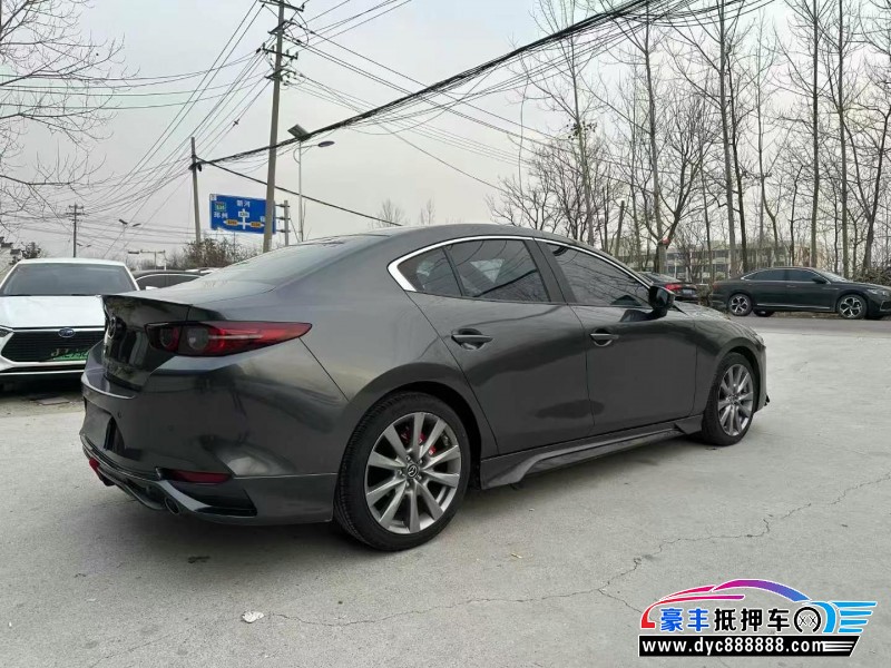 20年马自达昂克赛拉轿车抵押车出售