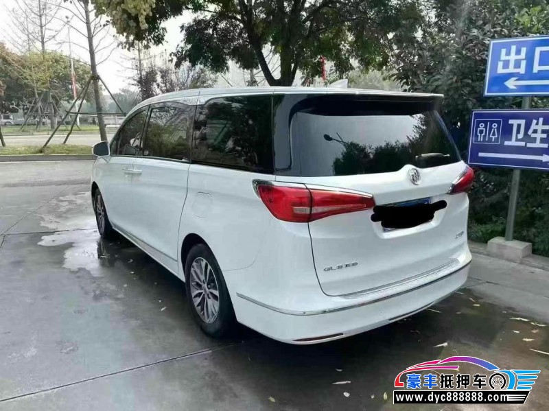 18年别克GL8轿车抵押车出售