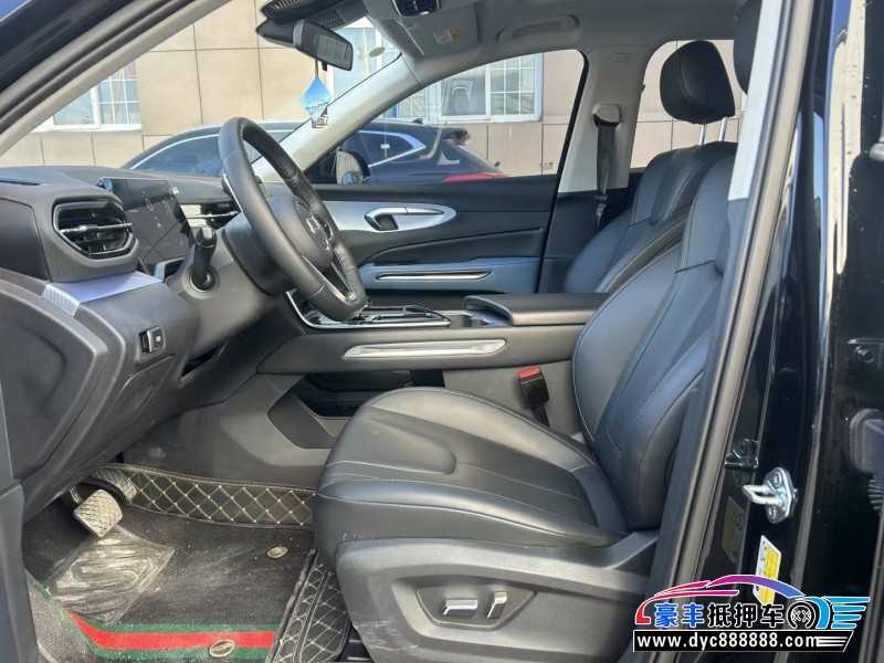 24年奔腾T90轿车抵押车出售