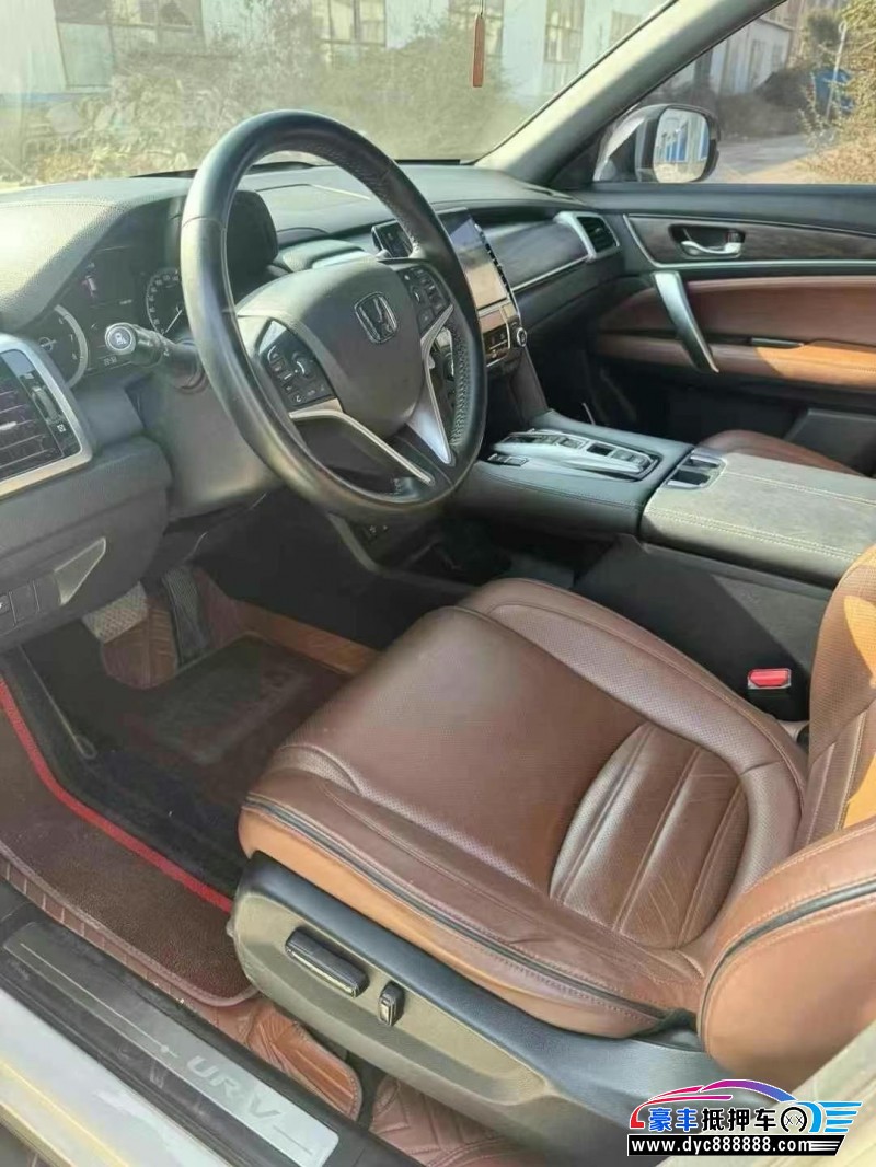 19年本田UR-V轿车抵押车出售