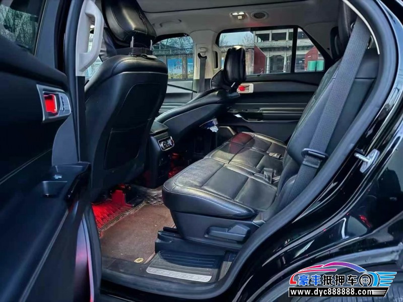 21年福特探险者轿车抵押车出售