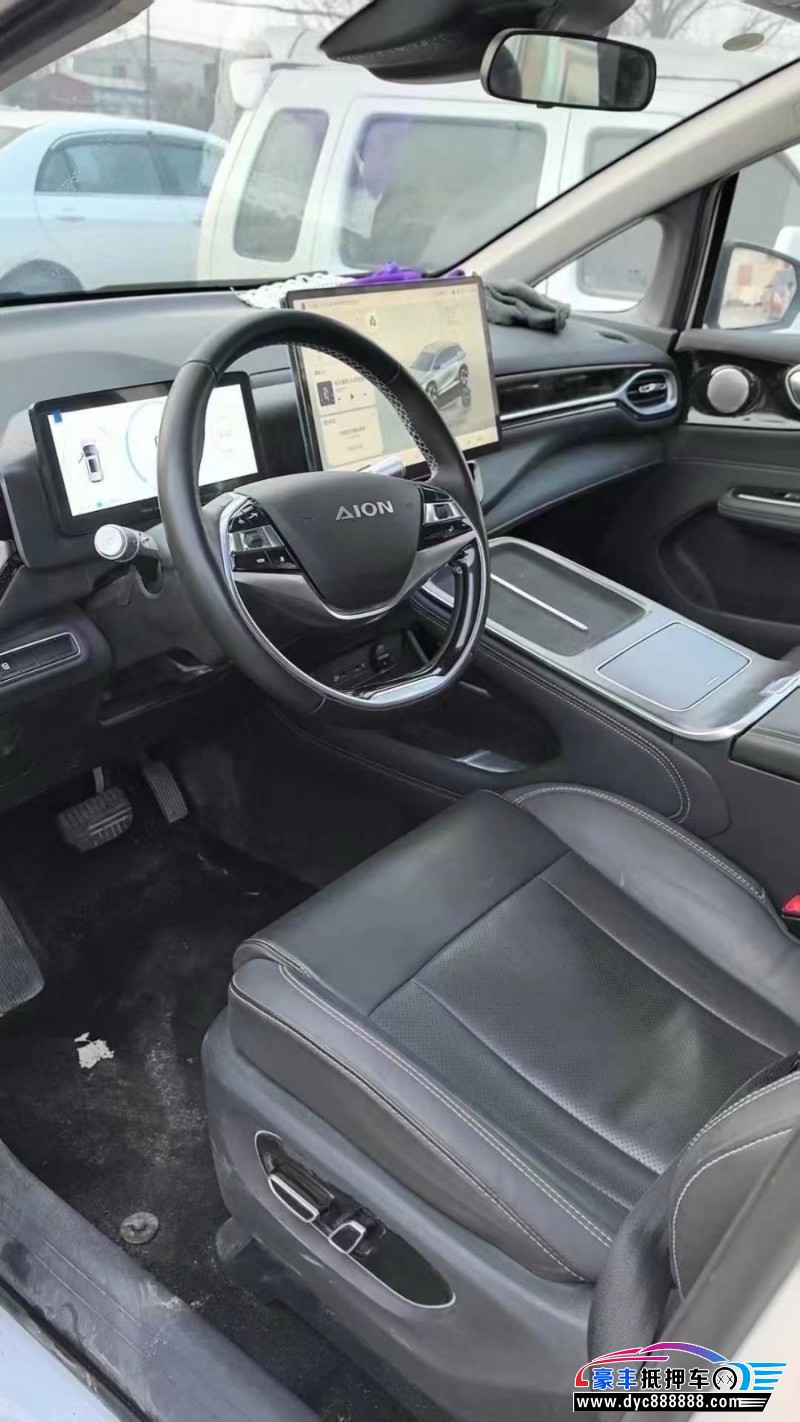 24年埃安v轿车抵押车出售