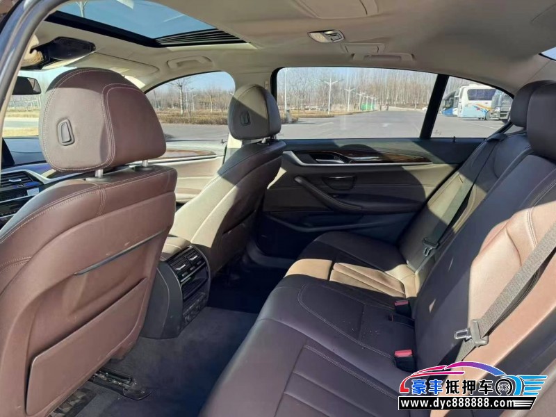 18年宝马5系轿车抵押车出售