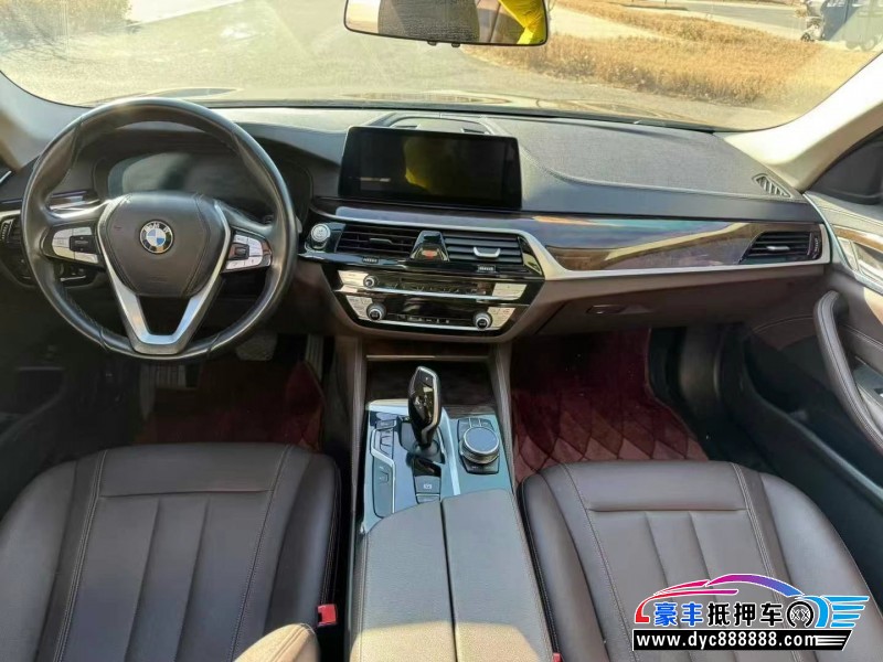 18年宝马5系轿车抵押车出售