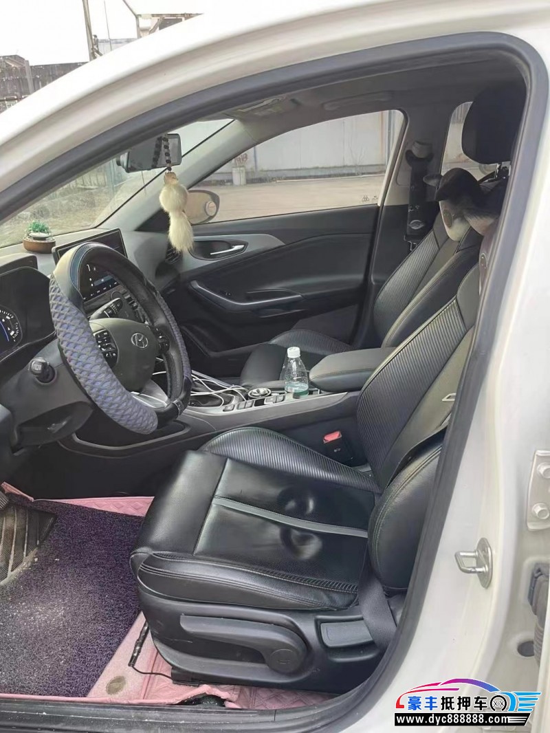 21年现代菲斯塔轿车抵押车出售