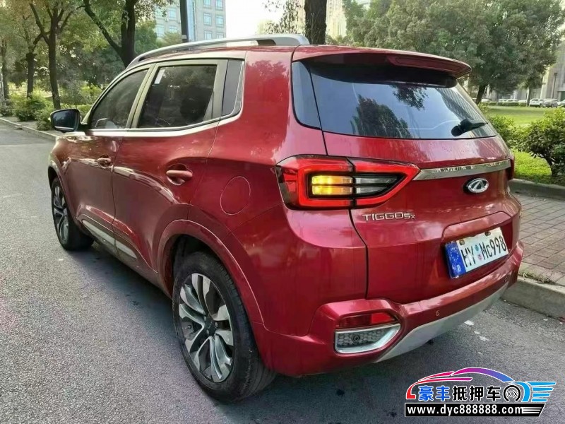 18年奇瑞瑞虎5x轿车抵押车出售