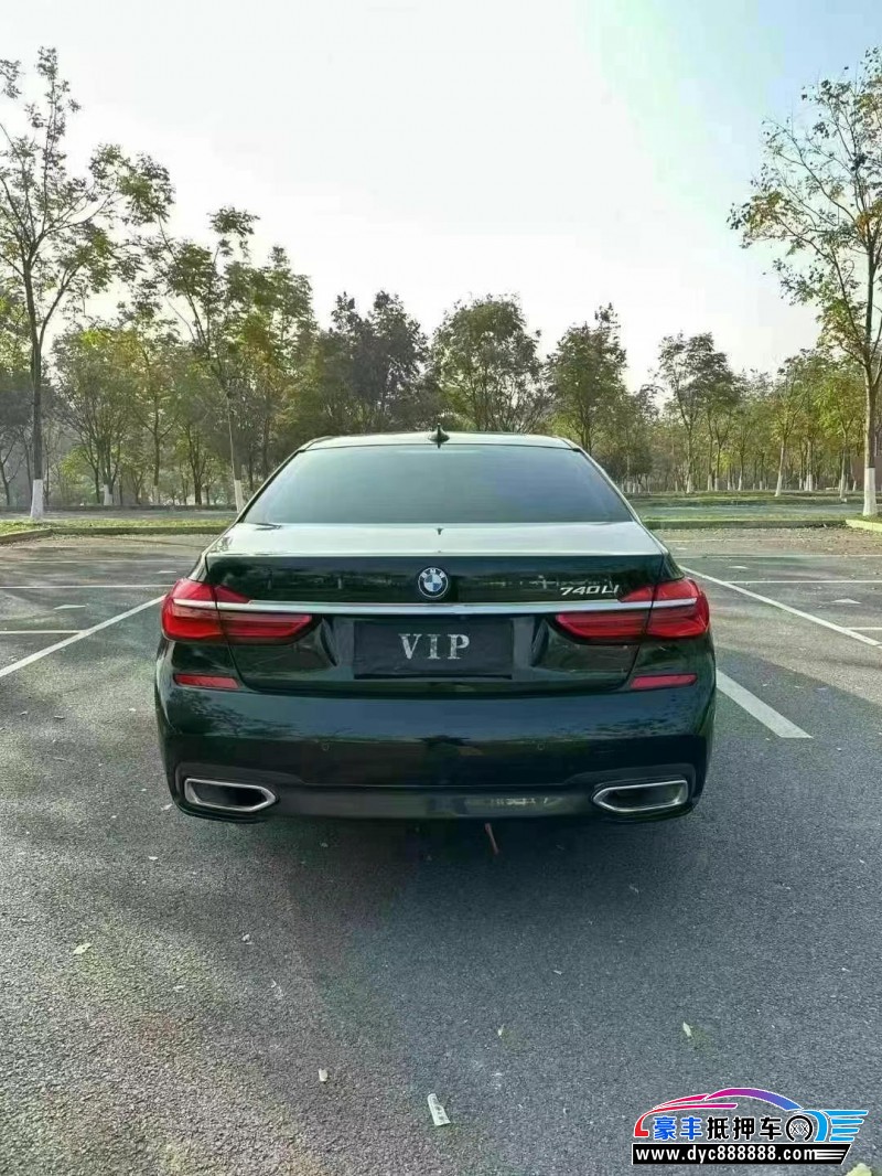 17年宝马7系轿车抵押车出售