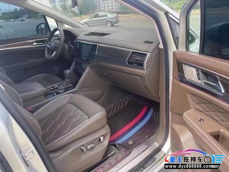 21年大众蔚然轿车抵押车出售