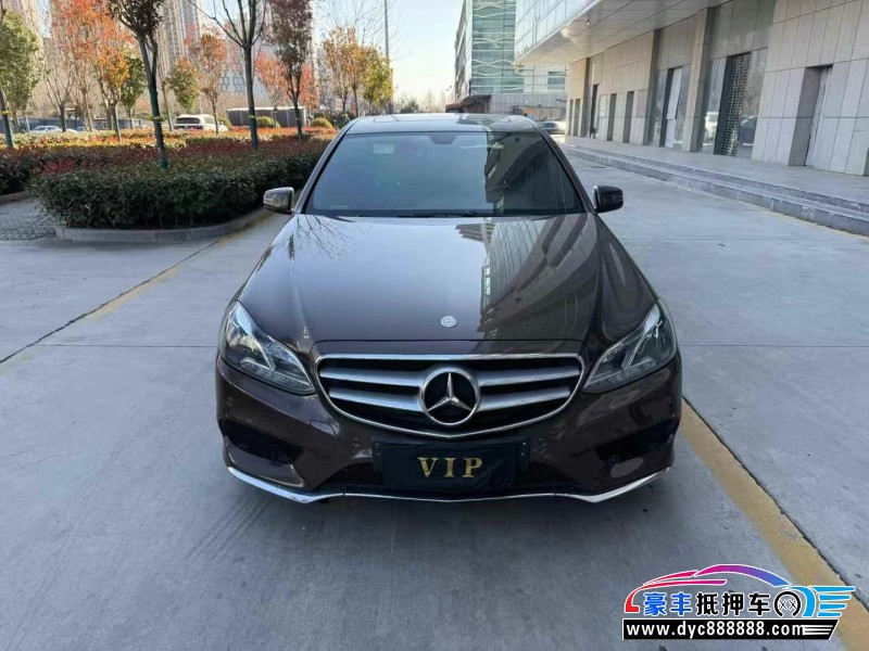 14年奔驰E轿车抵押车出售