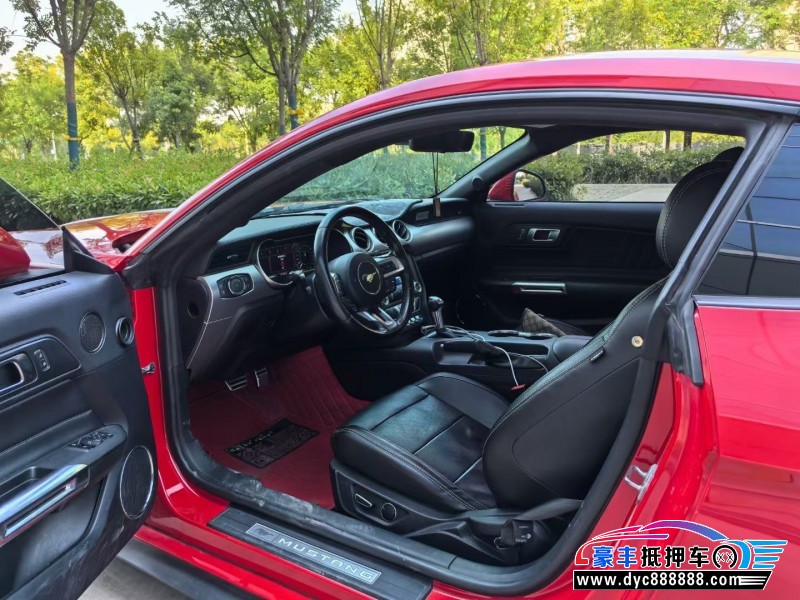 19年福特野马轿车抵押车出售