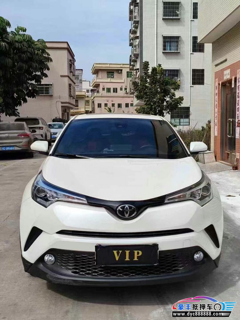 21年丰田C-HR轿车抵押车出售