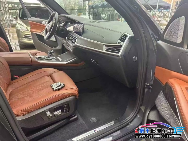 20年宝马X7轿车抵押车出售