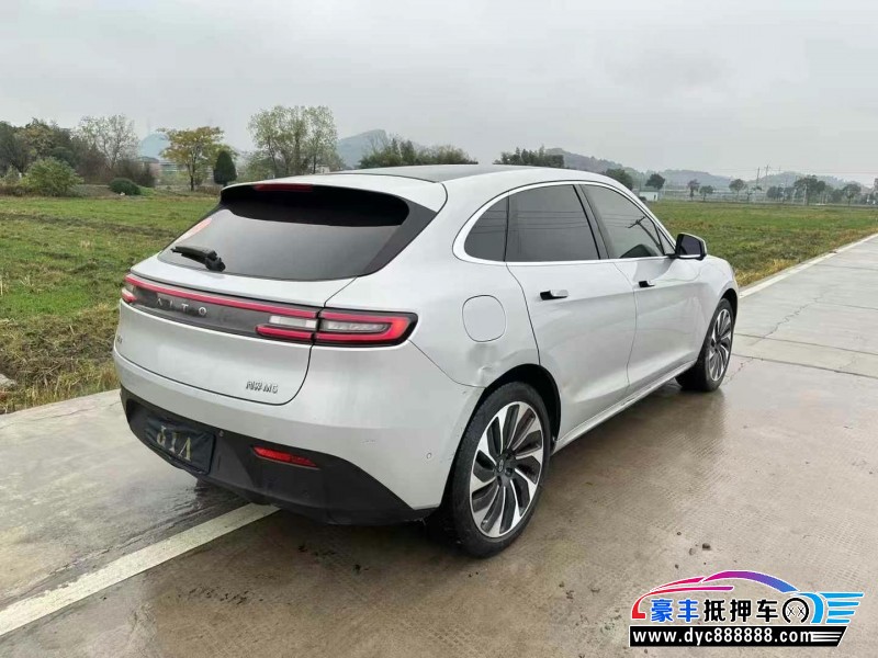 23年华为问界轿车抵押车出售