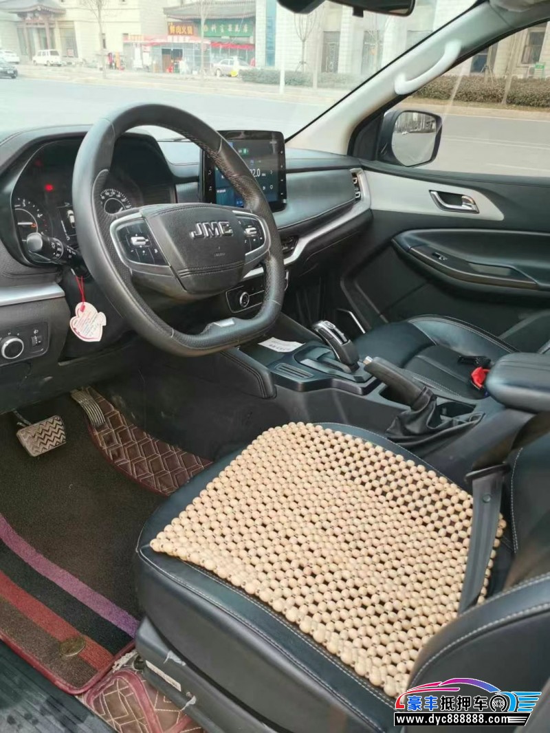 22年江铃域虎轿车抵押车出售